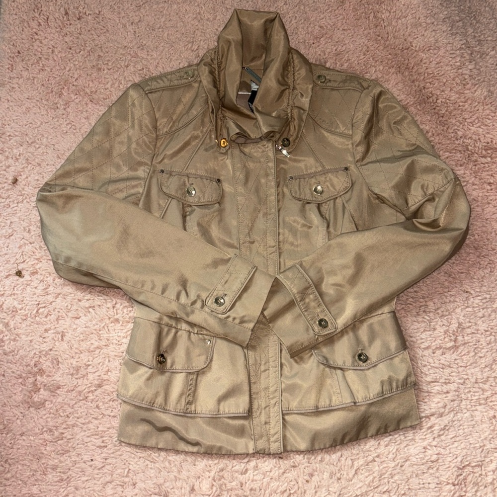 WHBM Jacket Blazer Ruffe Quilted tan zipper